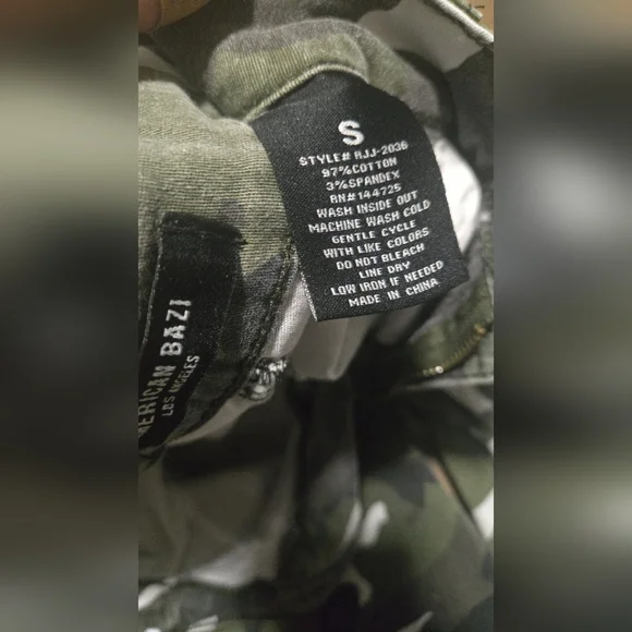 American Bazi Camouflage Cargo Pants Jogger Legged Size Small - Picture 5 of 6